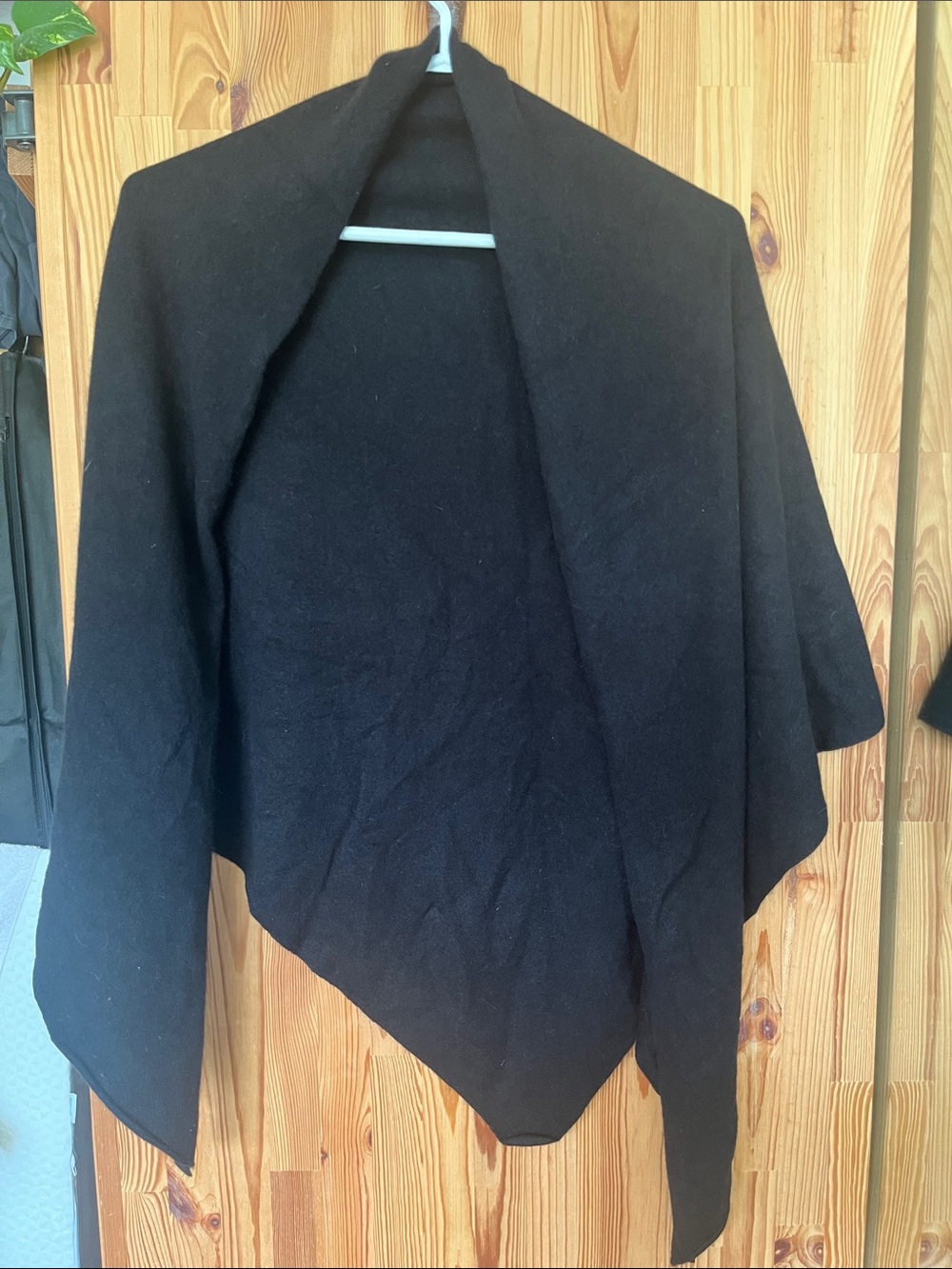 Banana Republic black shawl